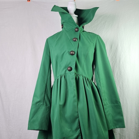 NWT She Reigns Womens Rain Coat Sz S Green Water Repellant Hi Low USA - Picture 5 of 16
